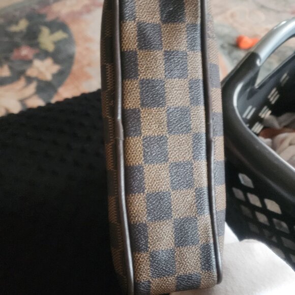 Louis Vuitton shaving bag - Picture 3 of 8